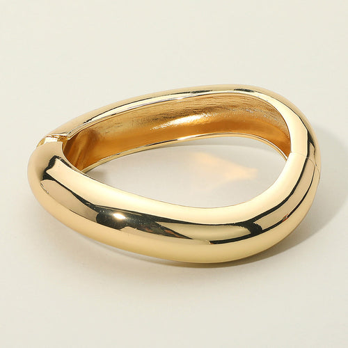 ILLIANA Sculpted Gold Hinged Bangle