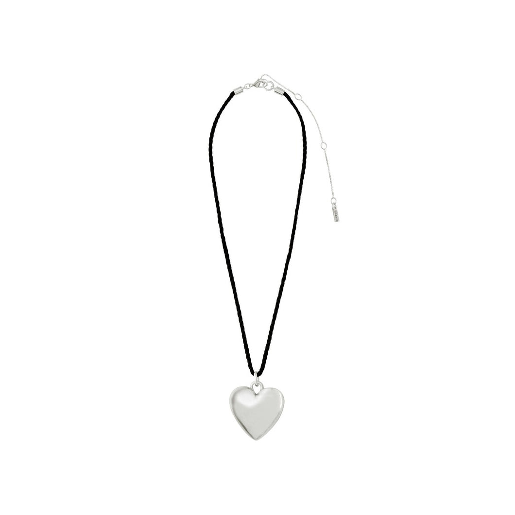 SILVIA Heart Pendant Necklace