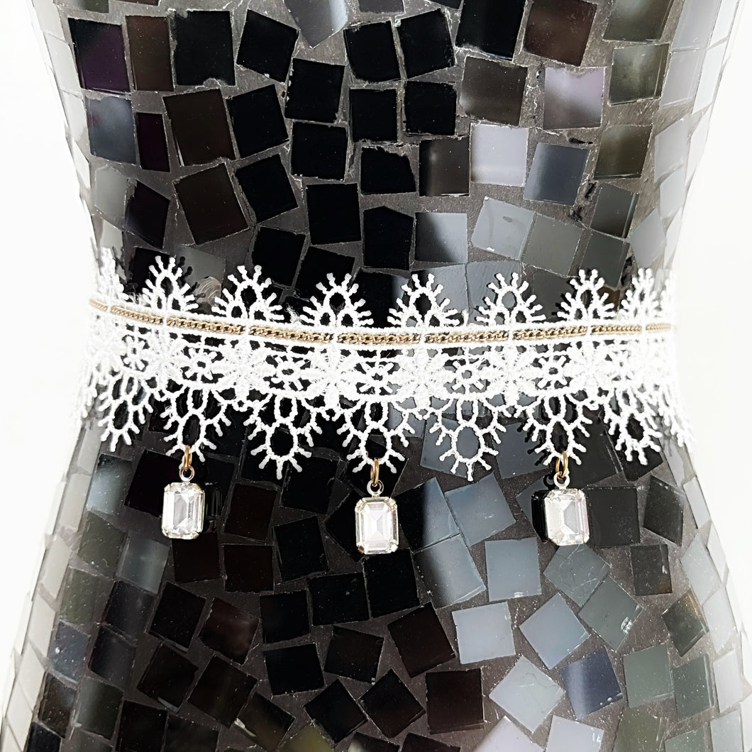 HELEN Lace Choker With Crystal Drops