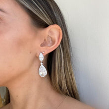 AMAL Drop Earrings