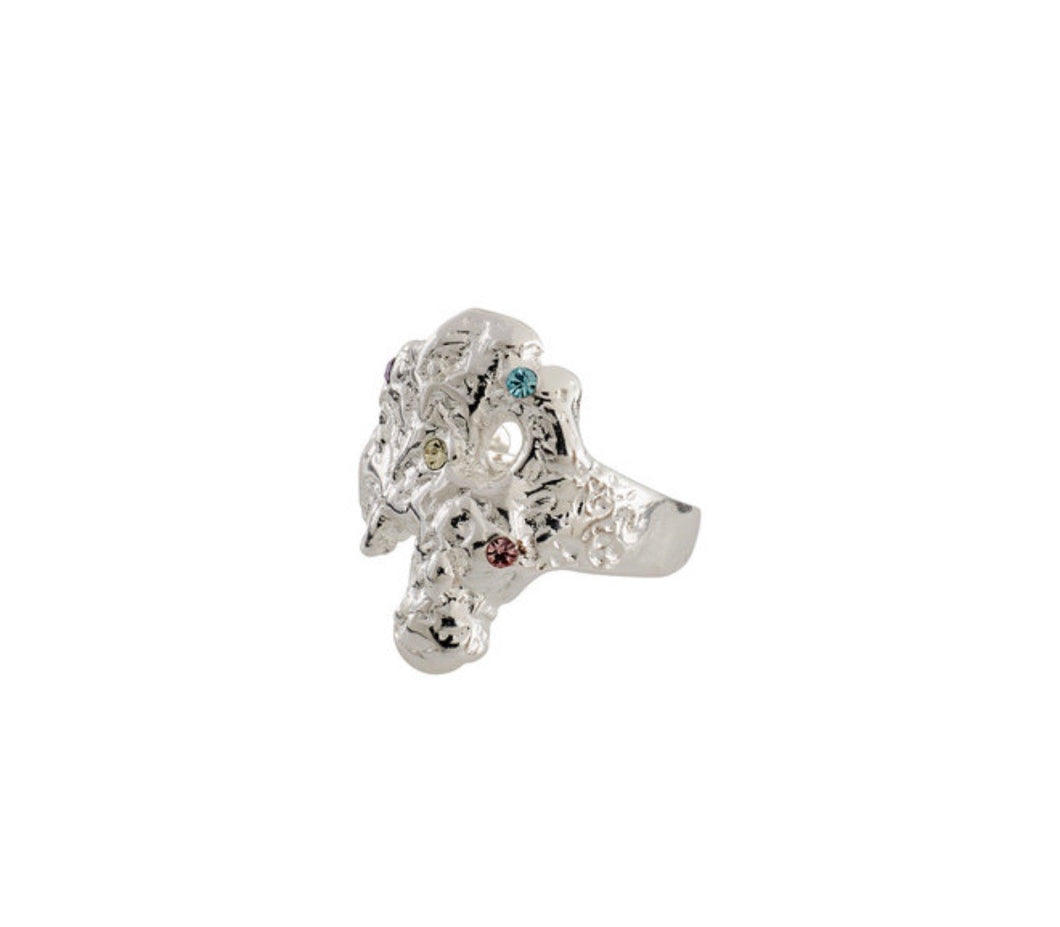 Gucci Silver Anger Forest Wolf Head Ring Size 7 | Yoogi's Closet